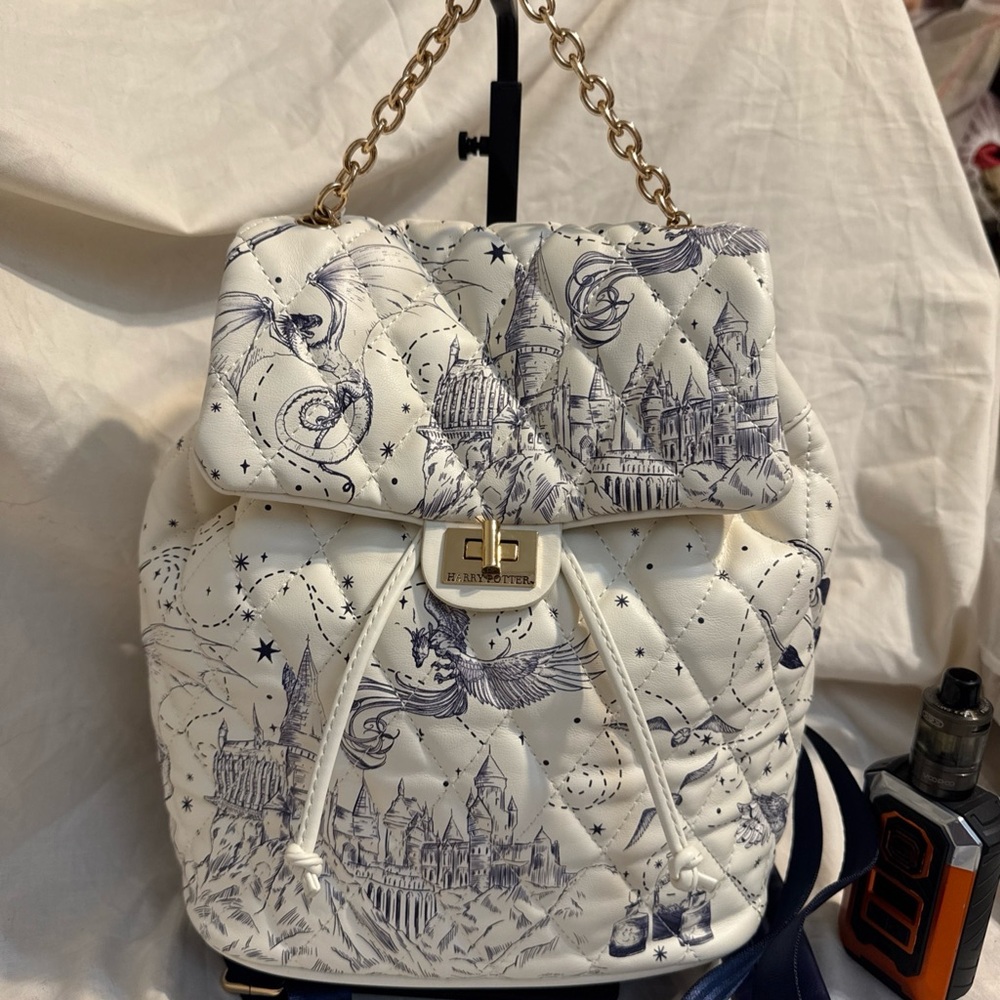 Box lunch Exclusive Icons Hogwarts Map Quilted Mini Backpack w/Gold Chain Handle